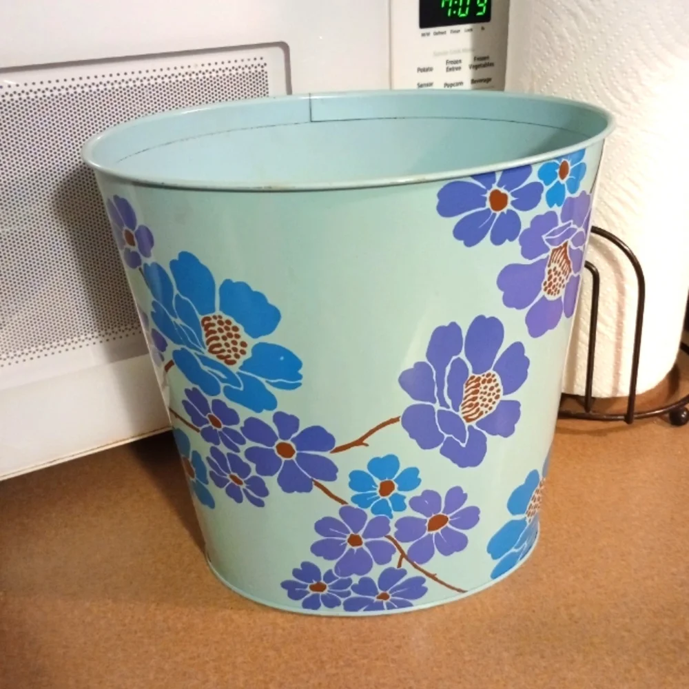 Vintage J.W. Reed Floral Blue Waste Bin